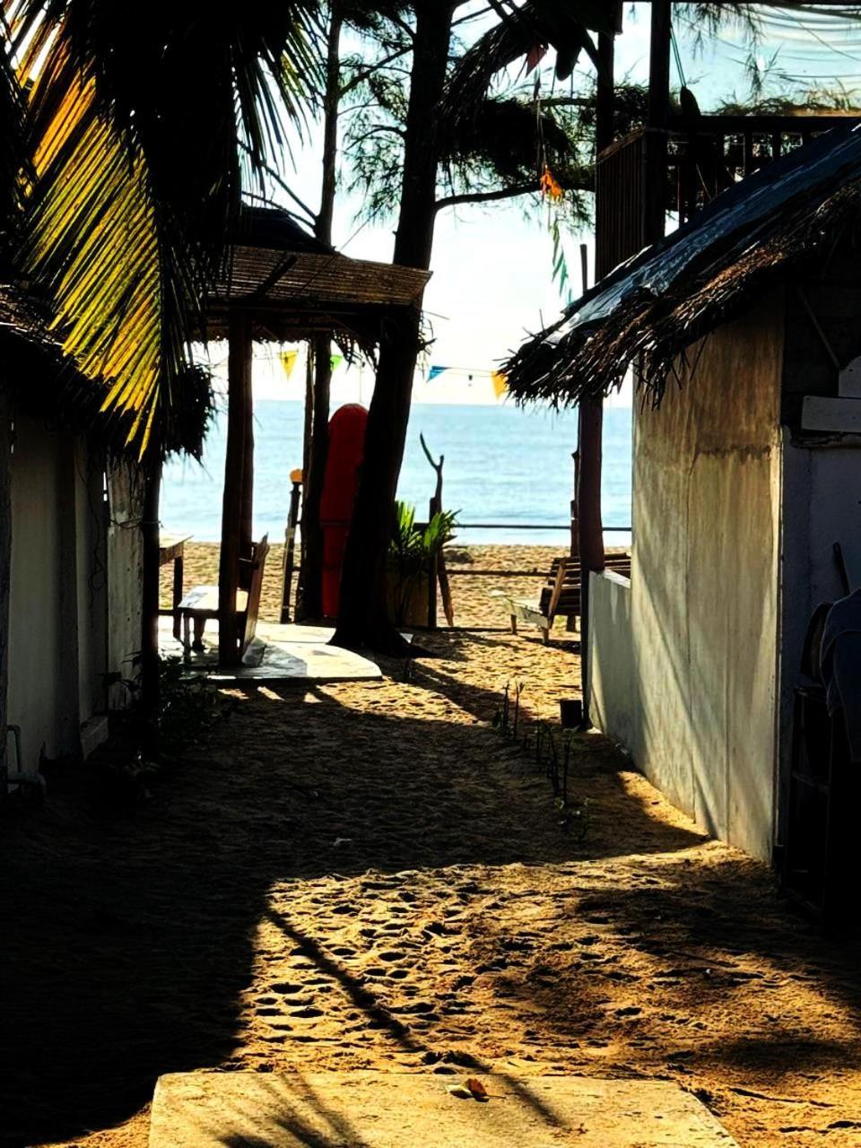 Beach Wave Hotel Arugam Bay Exterior foto